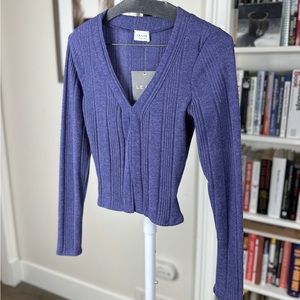 Le Lis Violet Long Sleeve Top, size XS
